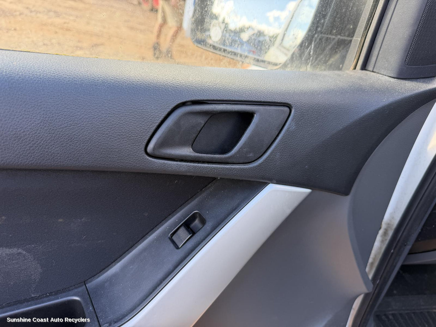 2011-2020 Mazda Bt50 Pwr Dr Wind Switch