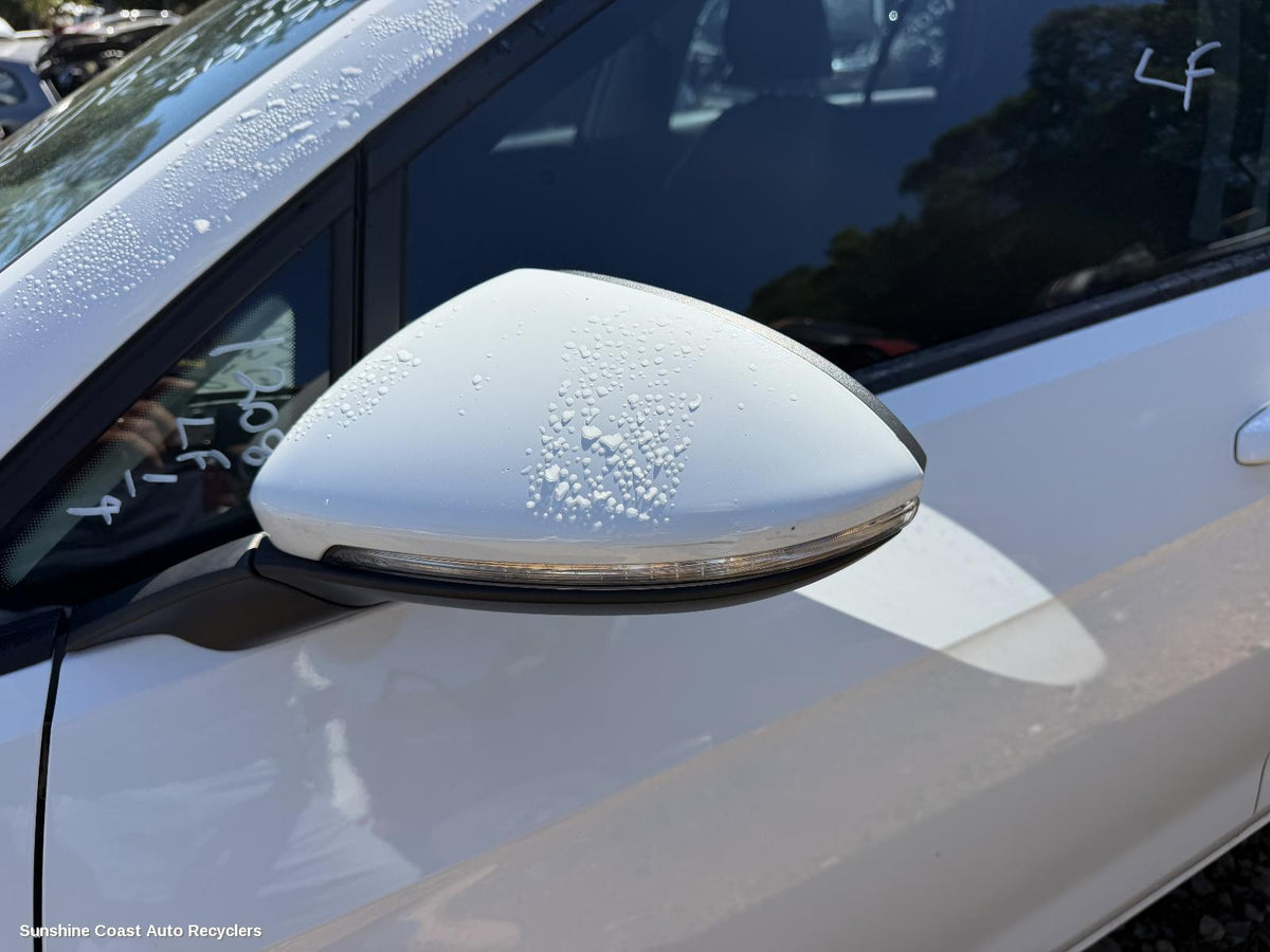 2012-2017 Volkswagen Golf Left Door Mirror