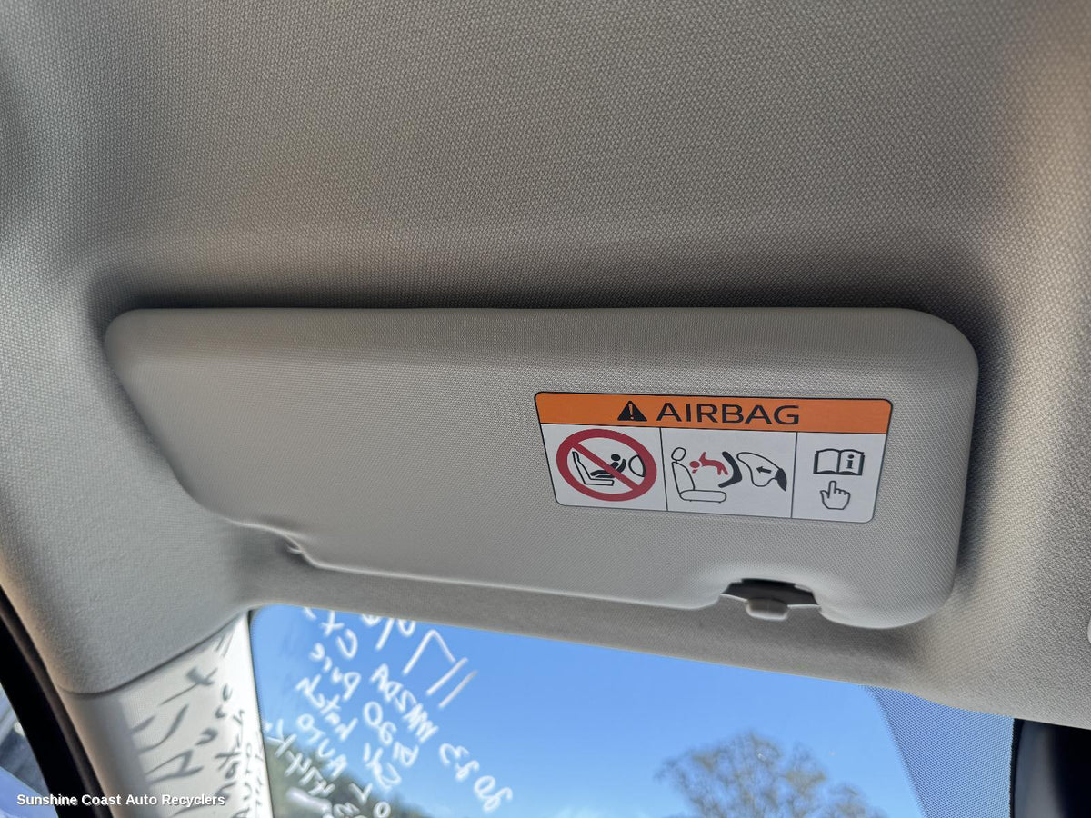 2015-2026 Mazda Cx3 Sunvisor