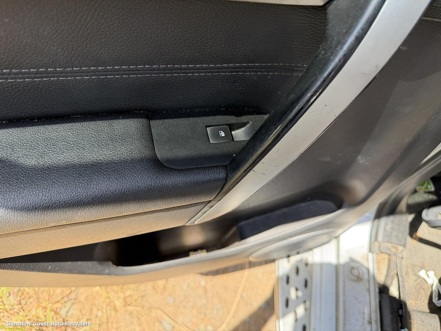 2006-2018 Holden Captiva Pwr Dr Wind Switch