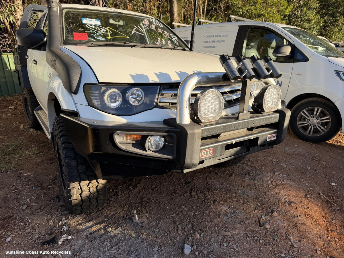 2009-2015 Mitsubishi Triton Front Bumper