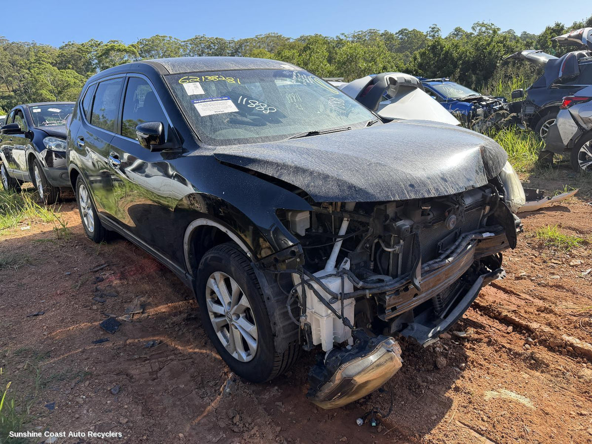 2014-2017 Nissan Xtrail Left Taillight