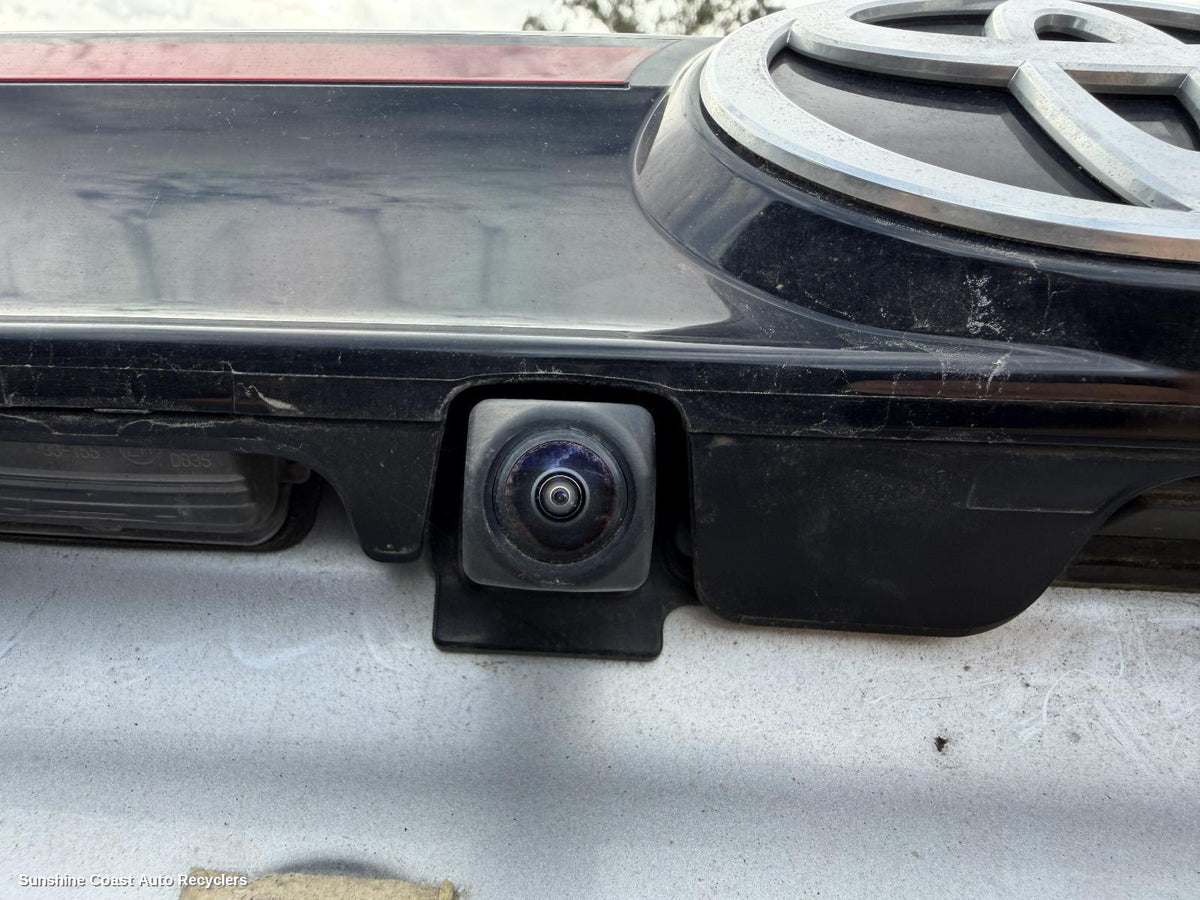 2020-2026 Toyota Yaris Cross Reverse Camera