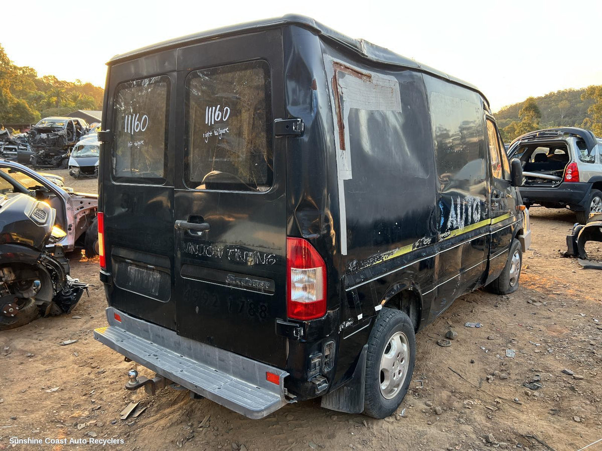 2000-2006 Mercedes Sprinter Rear Bumper