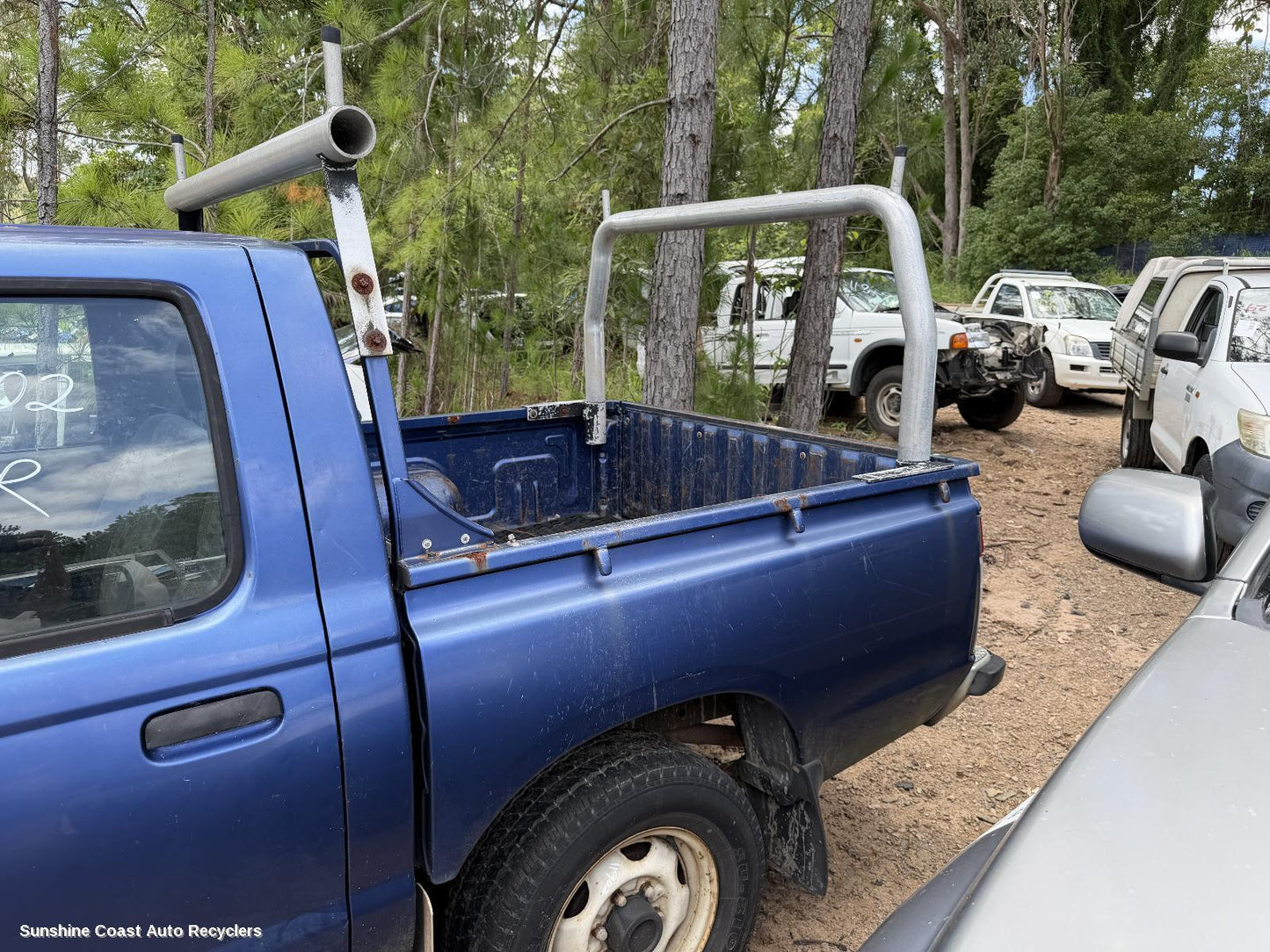 2001 Nissan Navara Ute Back