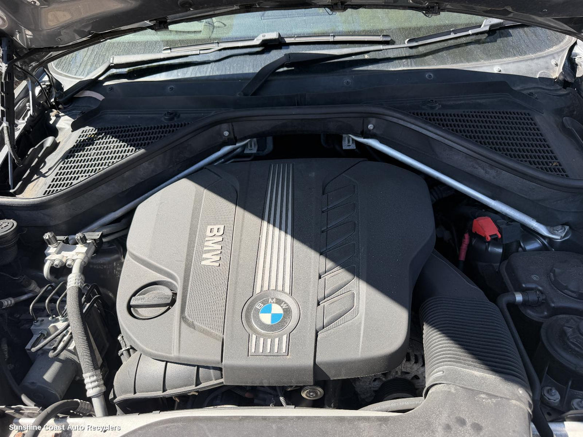 2010-2013 Bmw X5 Engine Cover