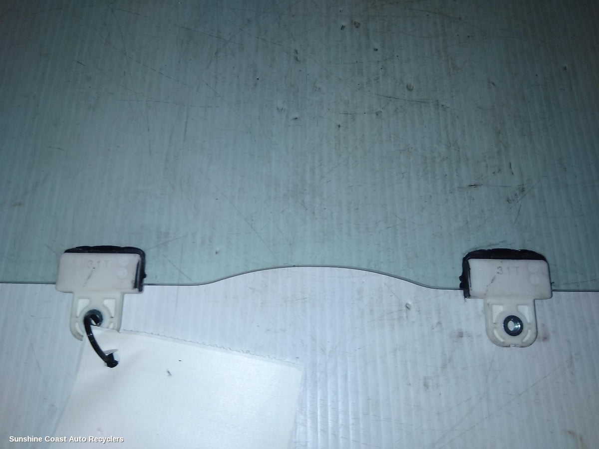 2020-2026 Isuzu Dmax Right Rear Door Window