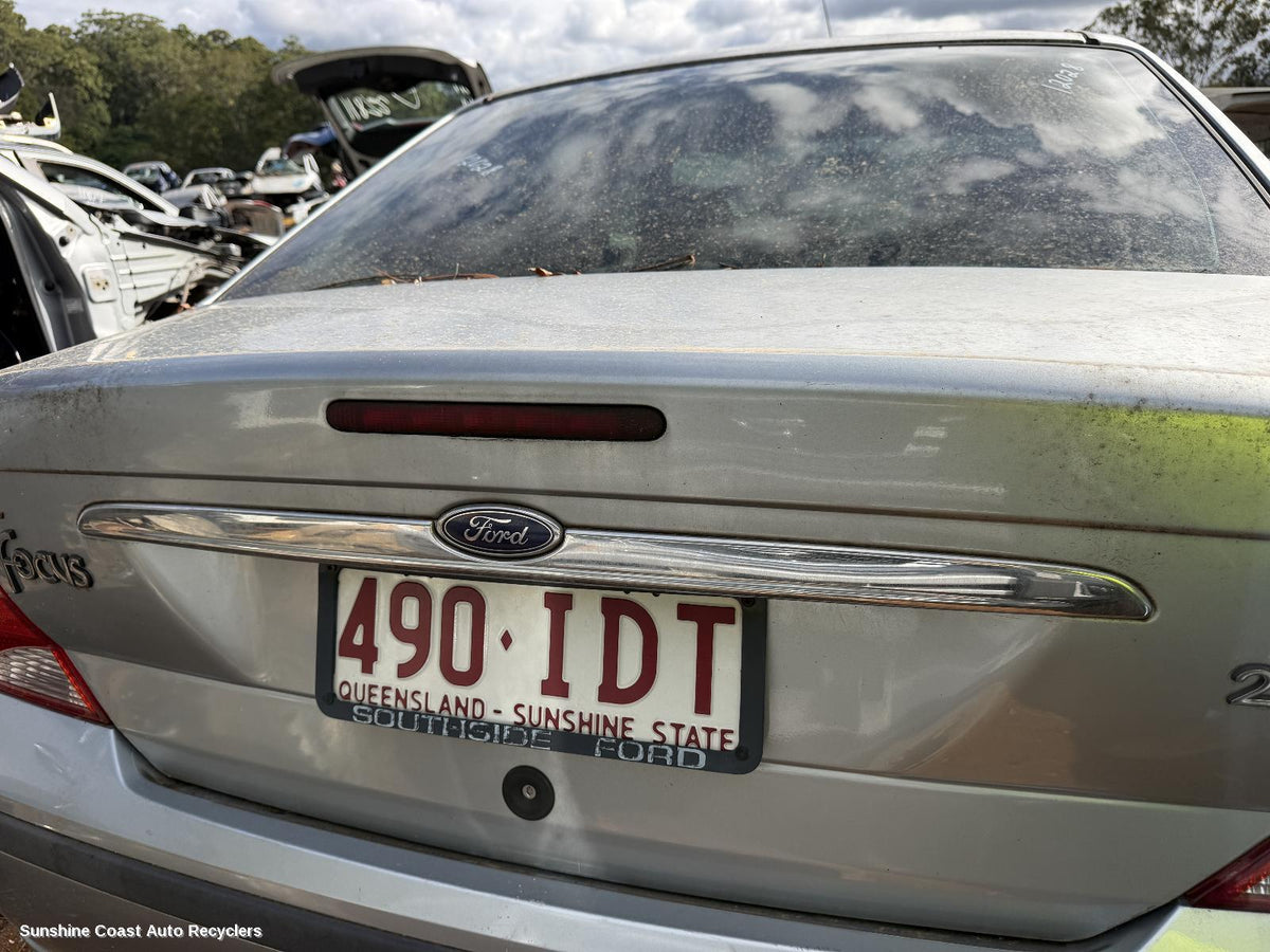 2001-2005 Ford Focus Rear Garnish