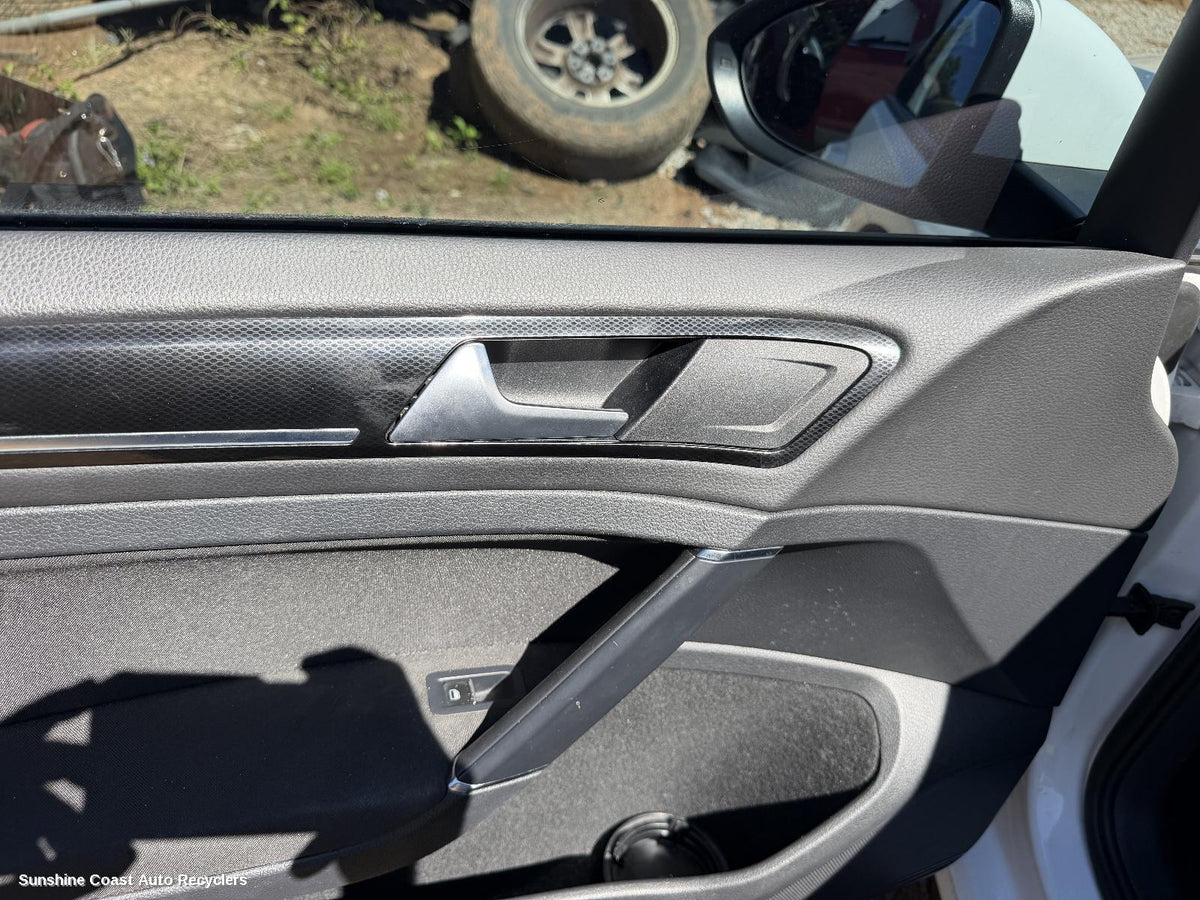 2012-2020 Volkswagen Golf Door Handle