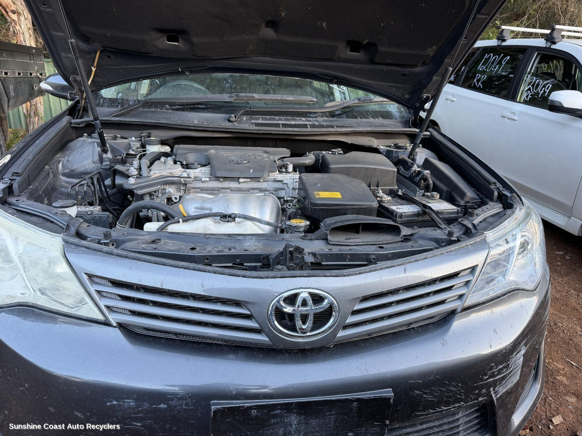 2011-2015 Toyota Camry Grille