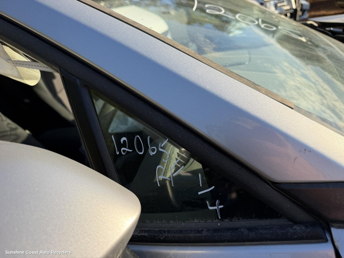 2022-2026 Toyota Corolla Cross Right Front 1 4 Door Glass