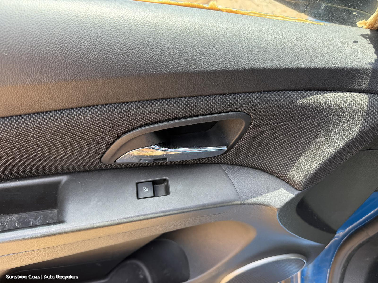 2011-2017 Holden Cruze Pwr Dr Wind Switch