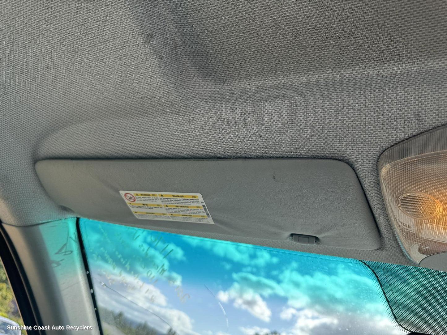 2013 Mercedes Vito Sunvisor