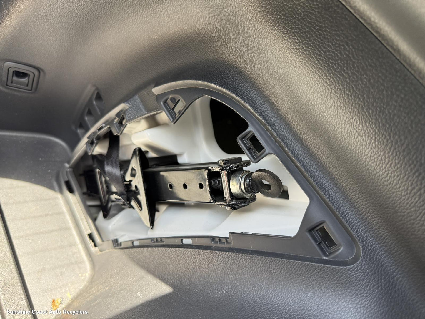 2023 Mitsubishi Eclipse Cross Jack Tool Kit