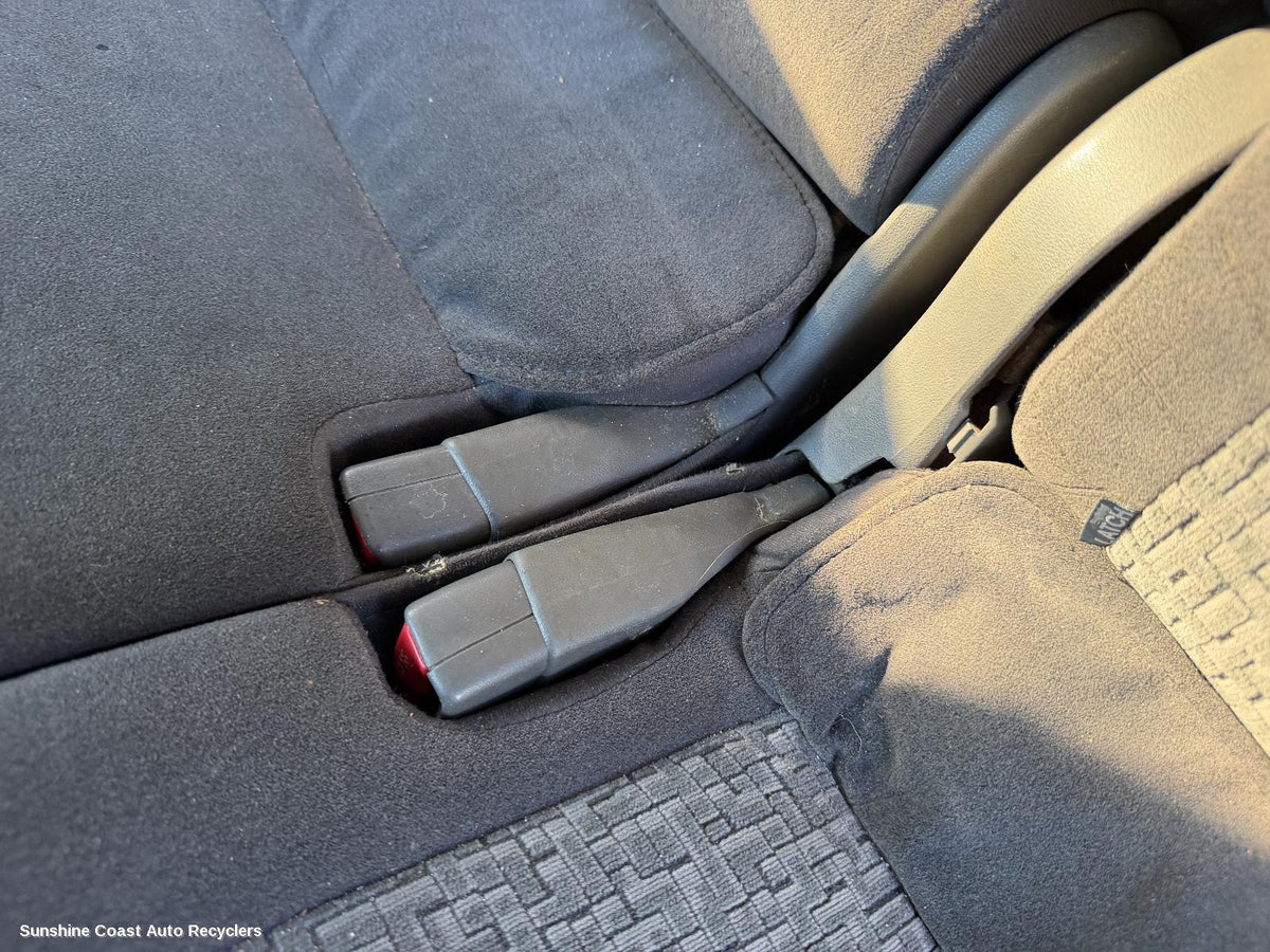 2003-2009 Toyota Prado Seatbelt Stalk