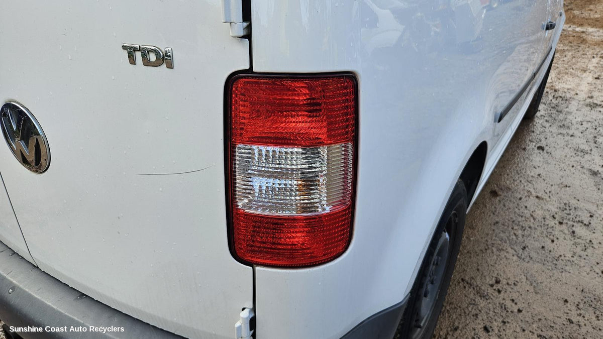 2004-2010 Volkswagen Caddy Right Taillight