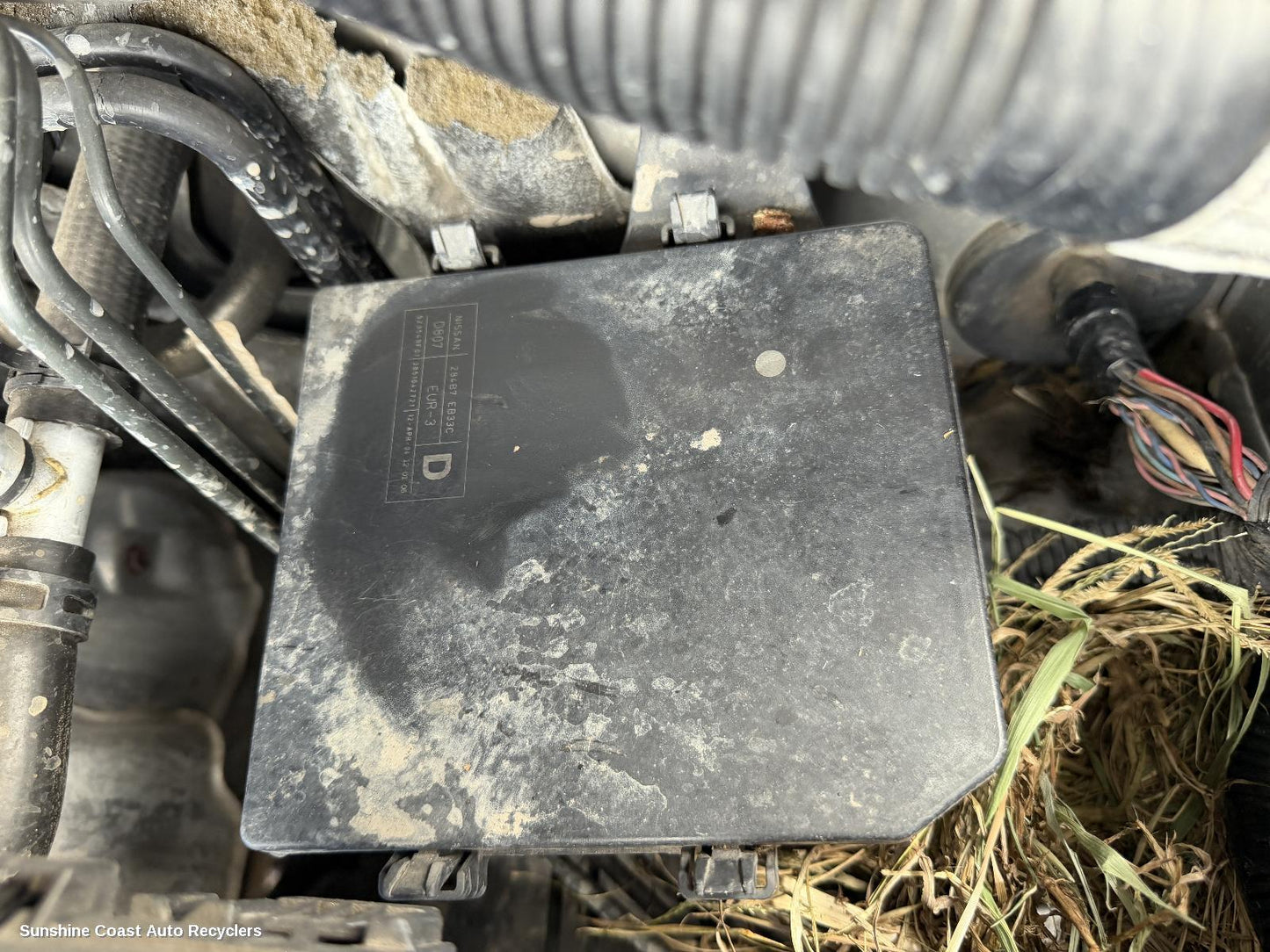 2005-2015 Nissan Navara Fuse Box