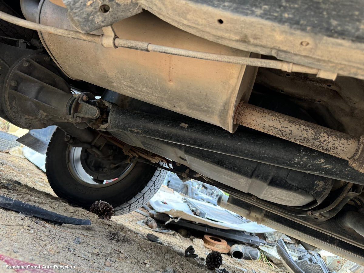 2009-2015 Mitsubishi Triton Rear Drive Shaft