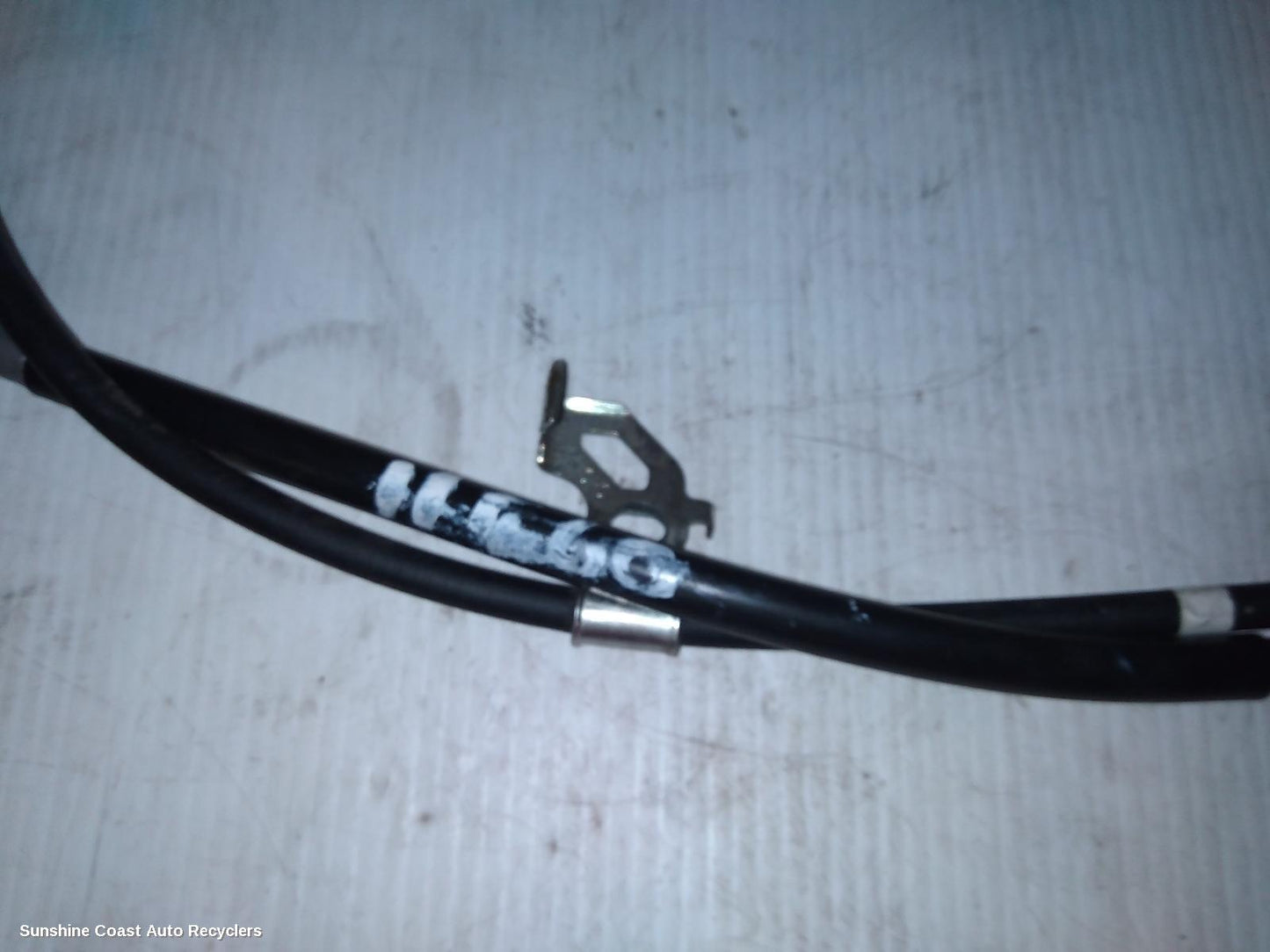 2023 Suzuki S-cross Cable
