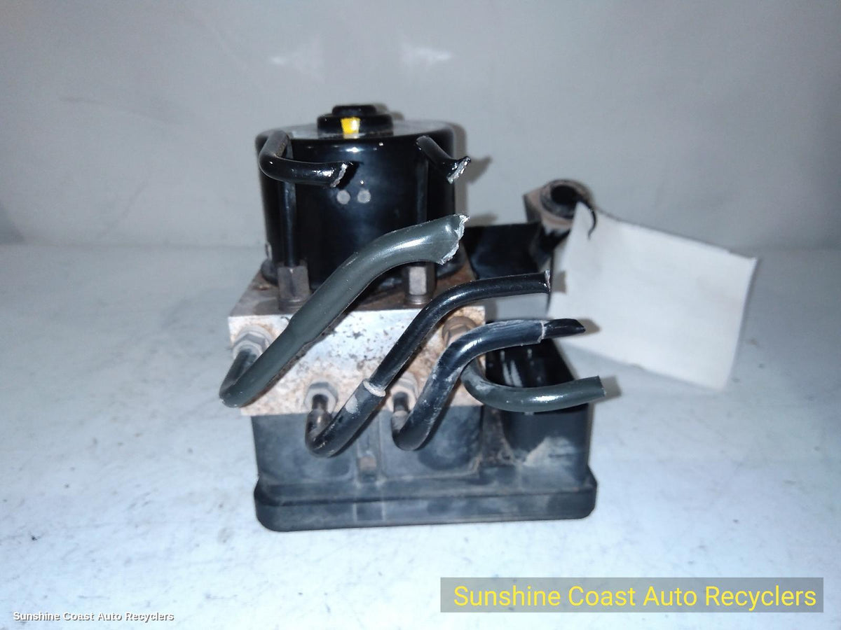 2003-2009 Mazda 3 Abs Pump Modulator