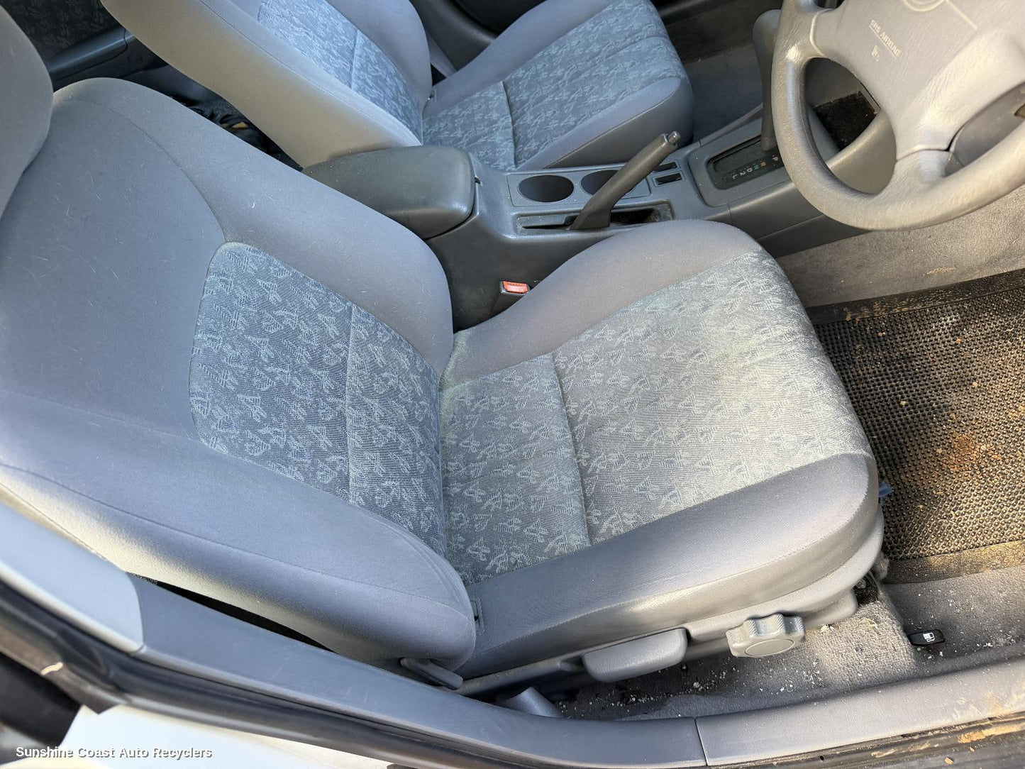 1997-2002 Toyota Camry Front Seat