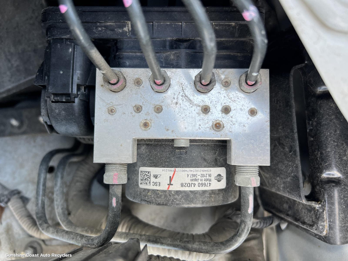 2015-2023 Nissan Navara Abs Pump Modulator