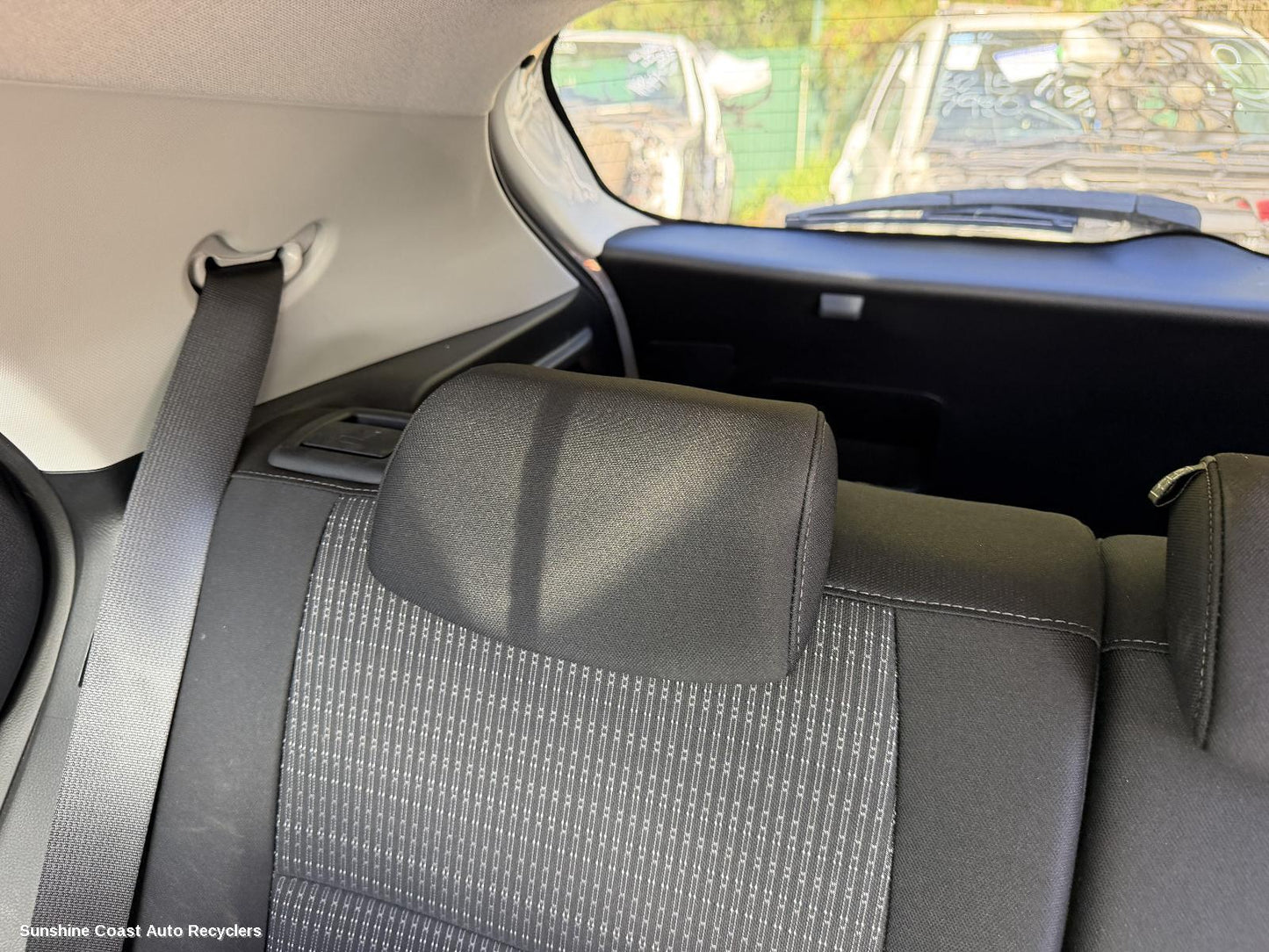 2020-2026 Kia Stonic Headrest