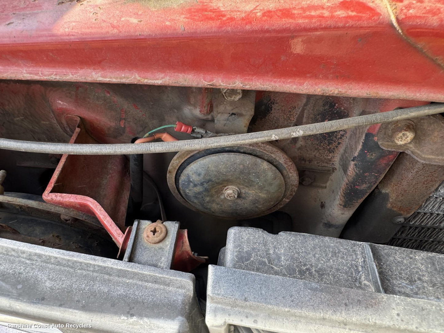 1984 Toyota Landcruiser Horn