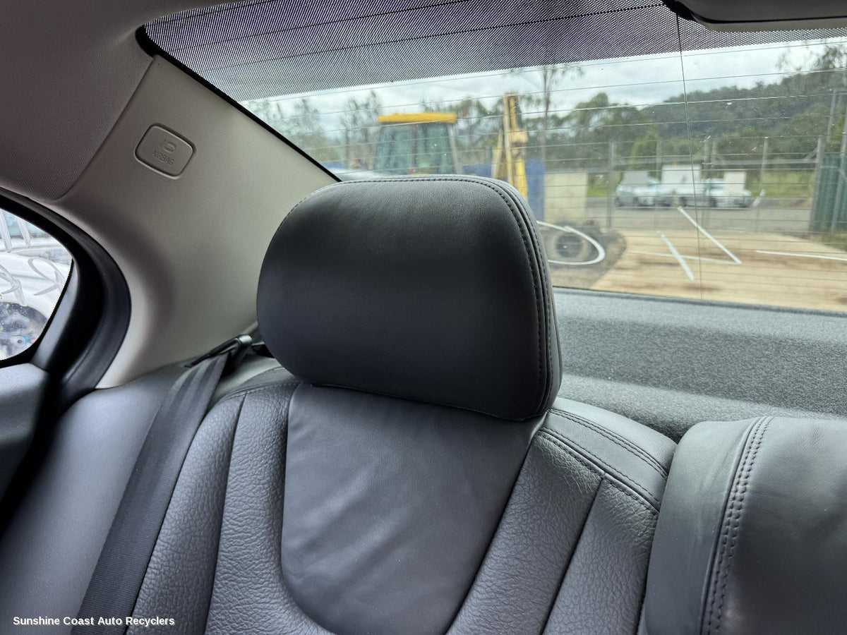 2010-2018 Volvo S60/v60 Headrest