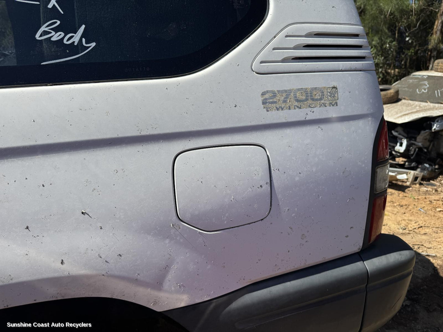 1998 Toyota Prado Fuel Door   Filler