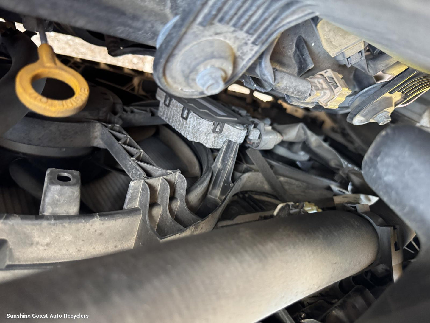 2016 Nissan Pathfinder Fan