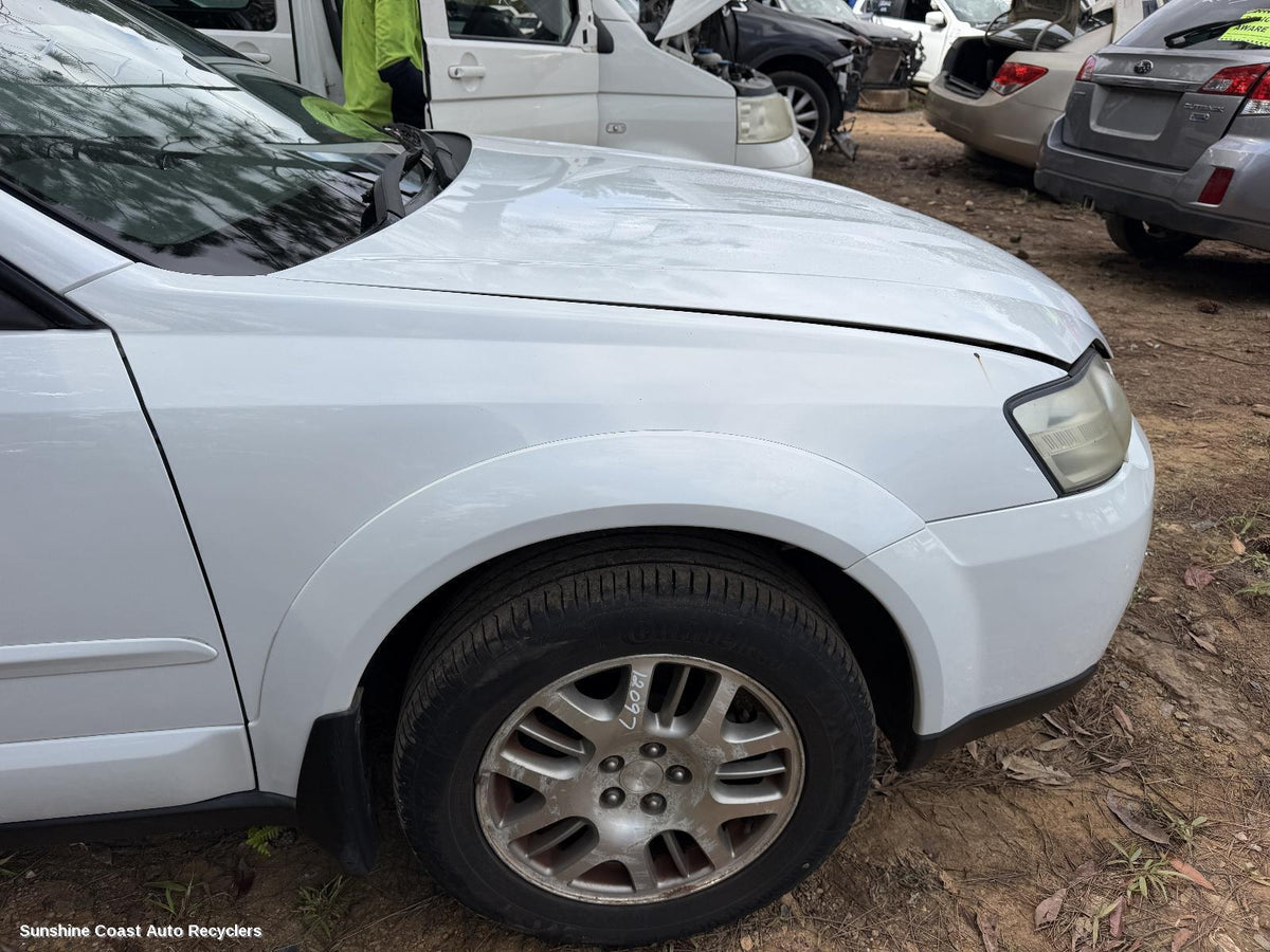 2003-2006 Subaru Outback Right Guard