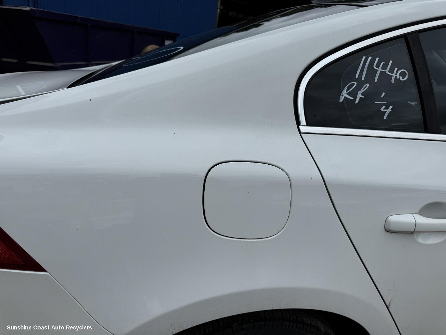 2012 Volvo S60/v60 Fuel Door   Filler