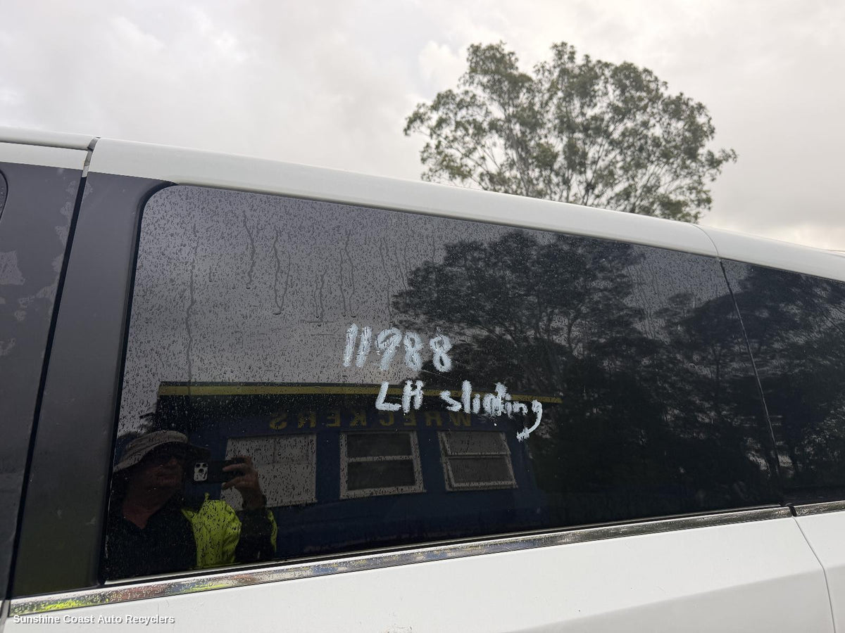 2015-2022 Ldv G10 Left Rear Door Window