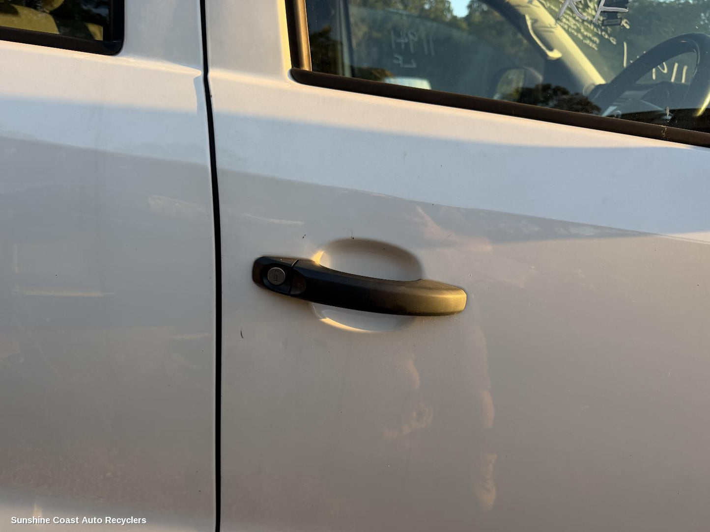 2010-2022 Volkswagen Amarok Door Handle
