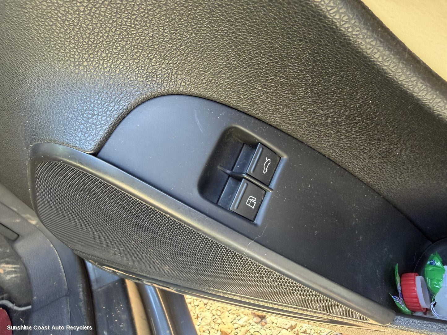 2007-2011 Volkswagen Eos Misc Switch Relay