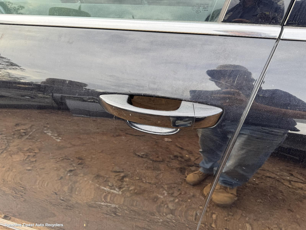 2010-2018 Volkswagen Touareg Door Handle