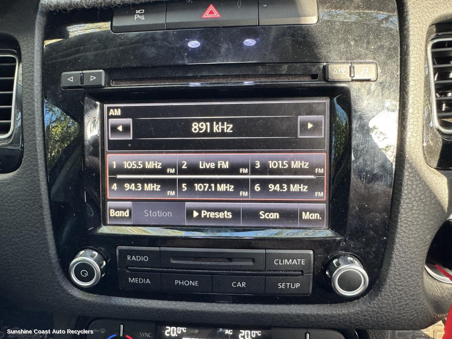 2012 Volkswagen Touareg Radio Cd Dvd Sat Tv
