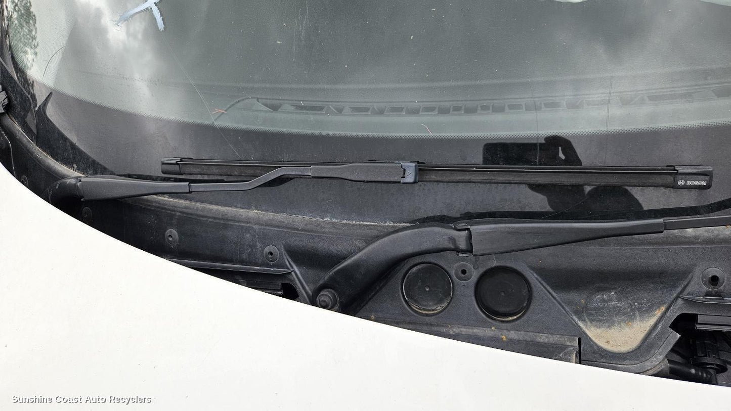 2011-2019 Bmw 1 Series Wiper Arm