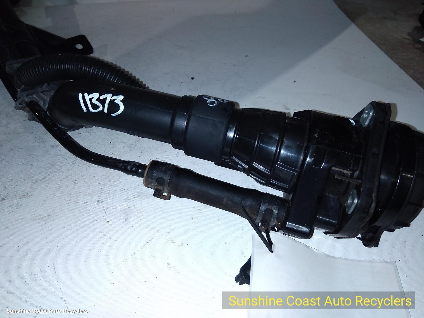 2016 Hyundai Iload/imax Fuel Door   Filler