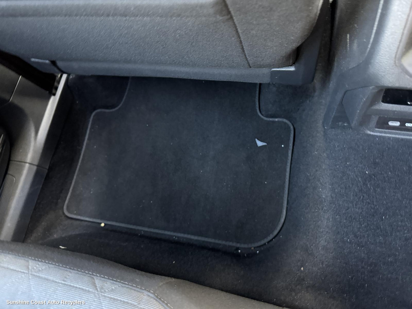 2022 Volkswagen Tiguan Floor Mats