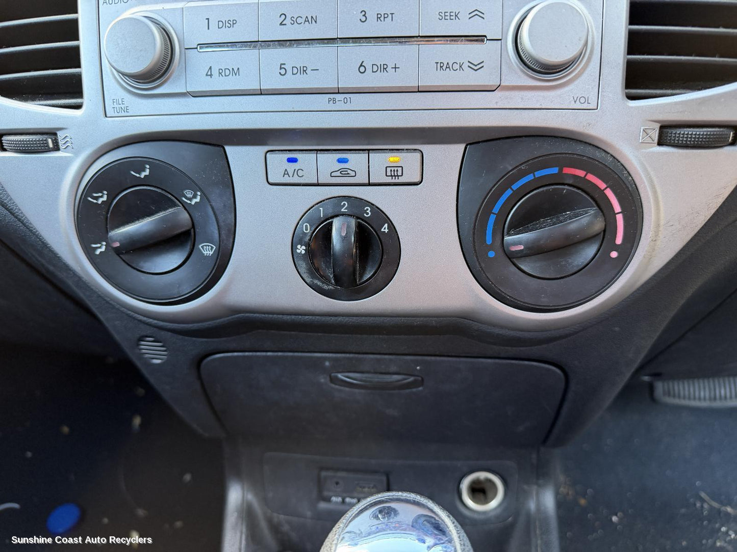 2010-2012 Hyundai I20 Heater Ac Controls