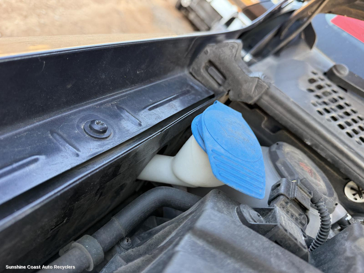 2010-2022 Volkswagen Amarok Washer Bottle