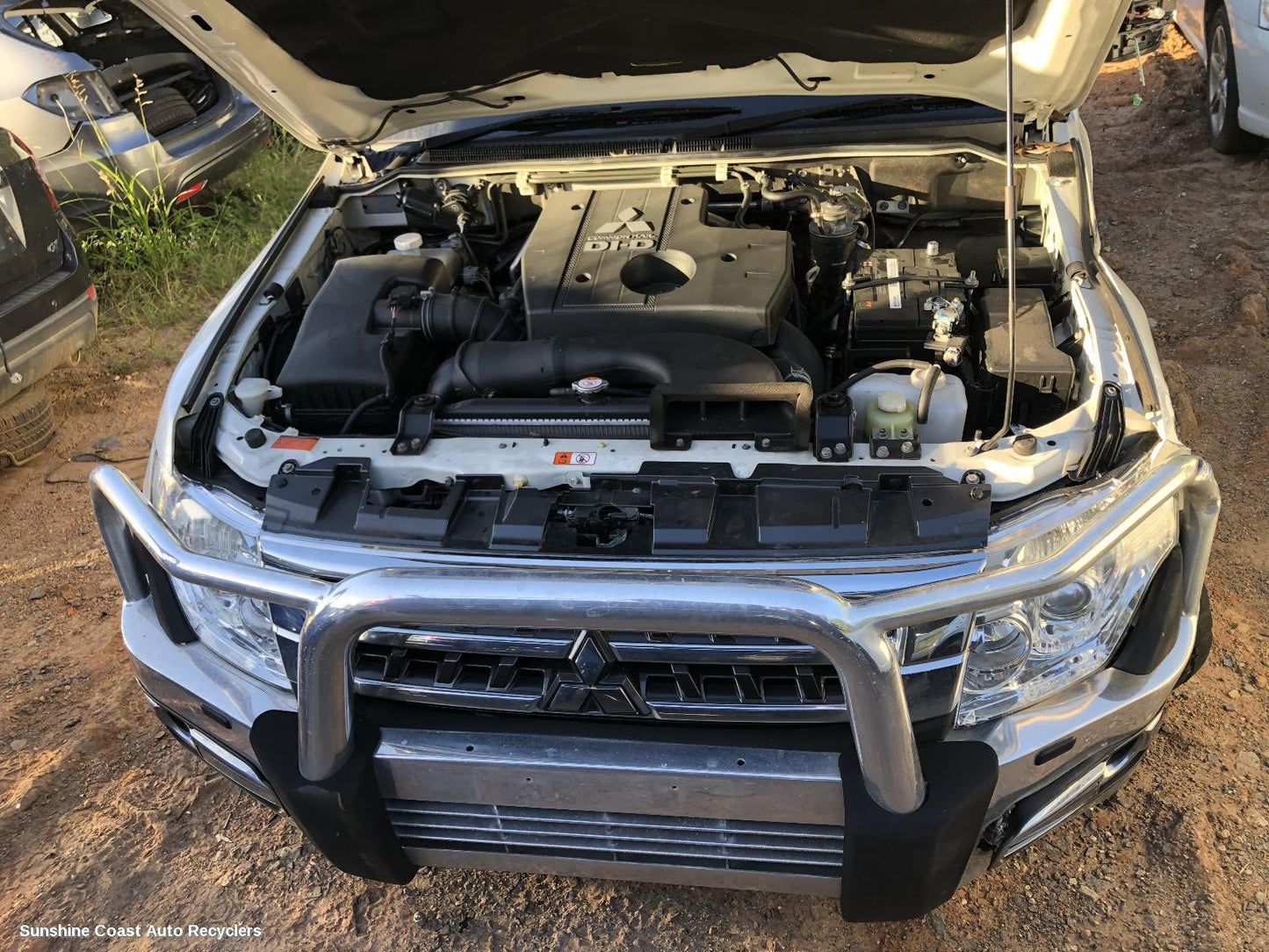 2014 Mitsubishi Pajero Catalytic Converter