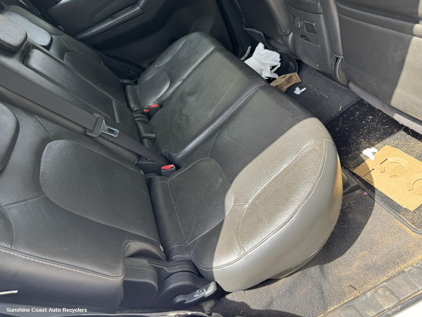 2010 Nissan Pathfinder 2nd Seat  Rear Seat