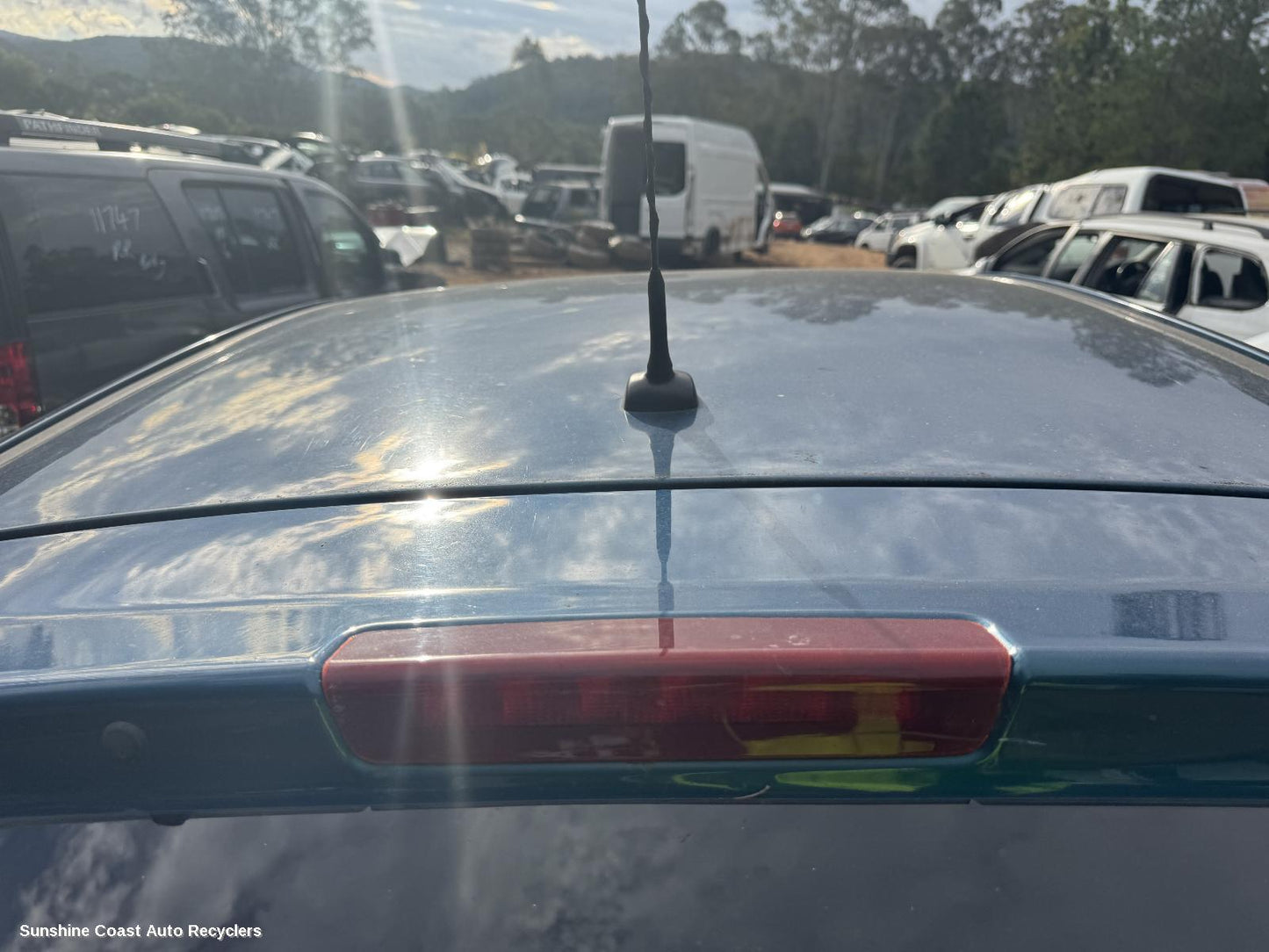 2012 Holden Cruze Antenna
