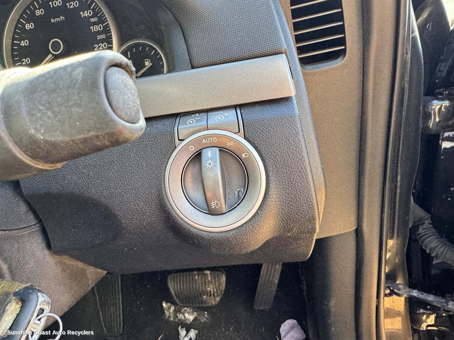 2011 Holden Commodore Combination Switch