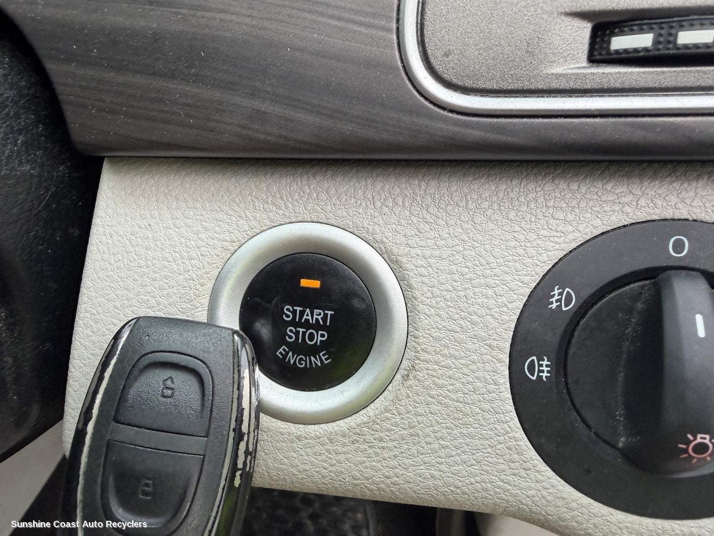 2015-2025 Ldv G10 Ignition W  Key