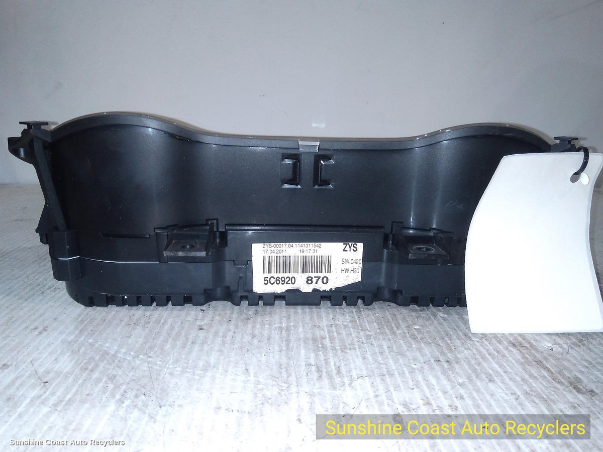 2011-2014 Volkswagen Jetta Instrument Cluster