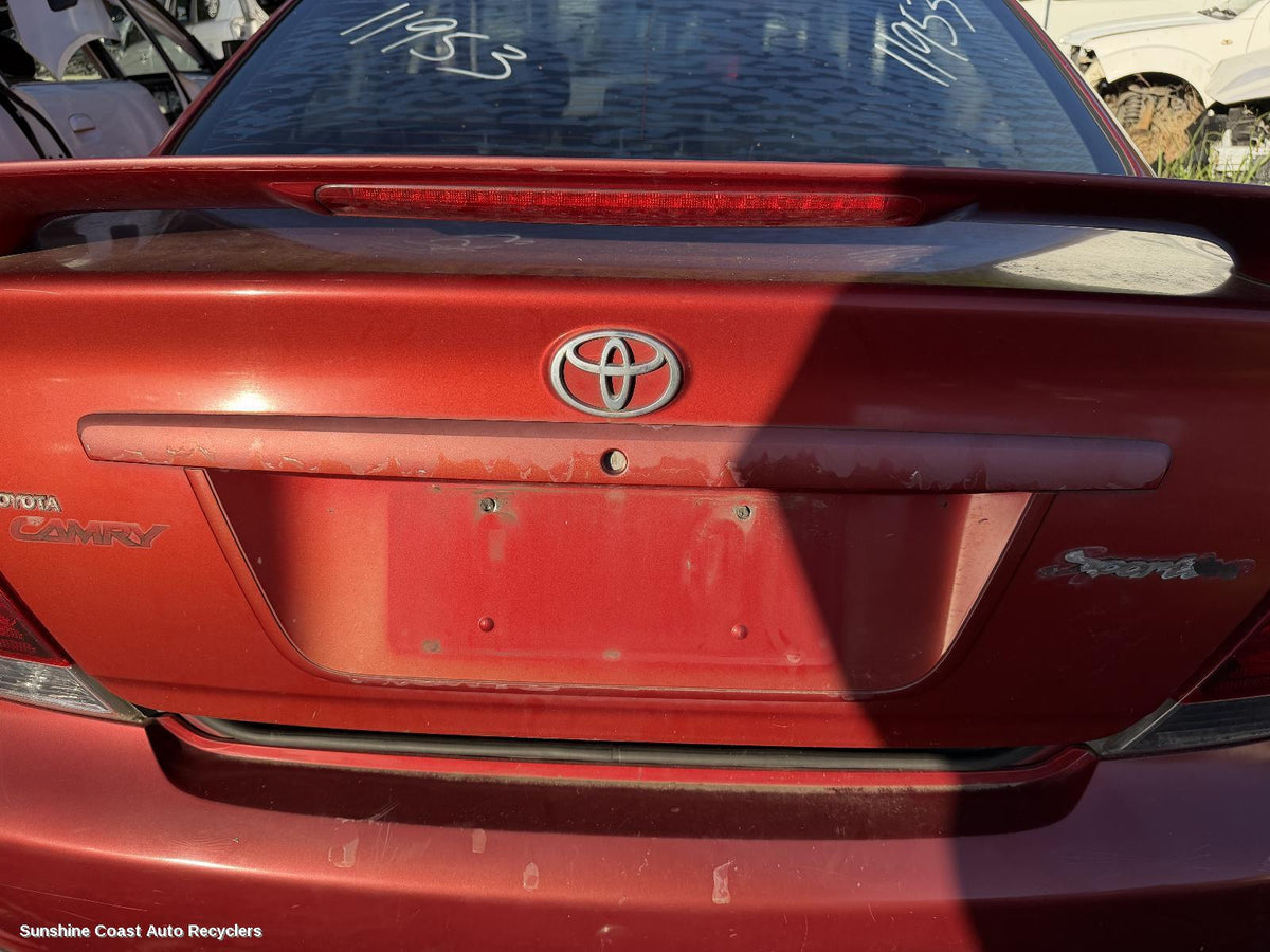 2004-2006 Toyota Camry Rear Garnish